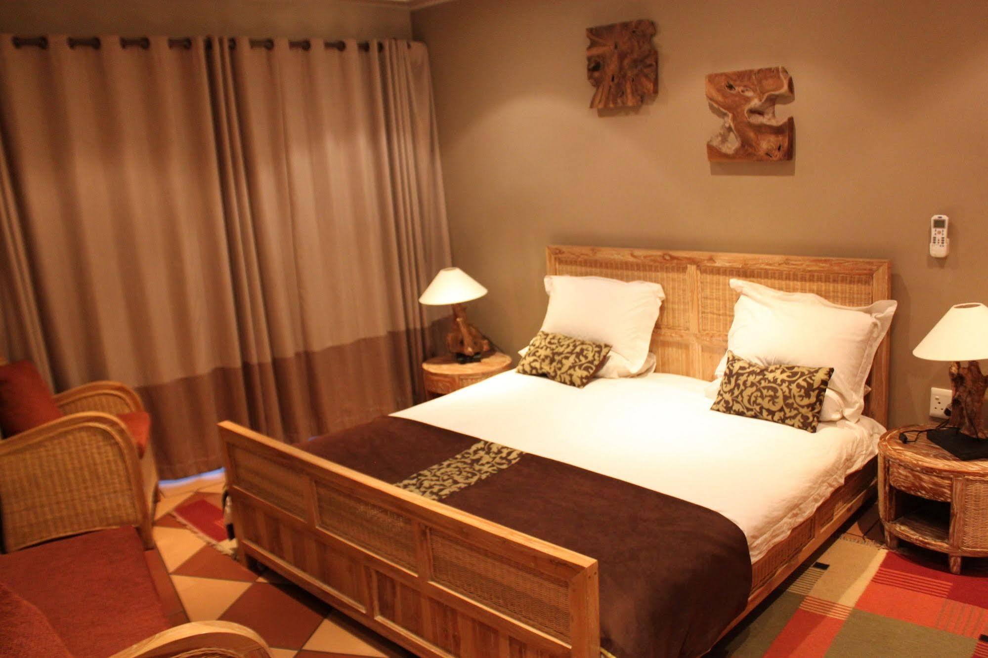 N'Taba River Lodge & Spa Port Saint John's Екстер'єр фото