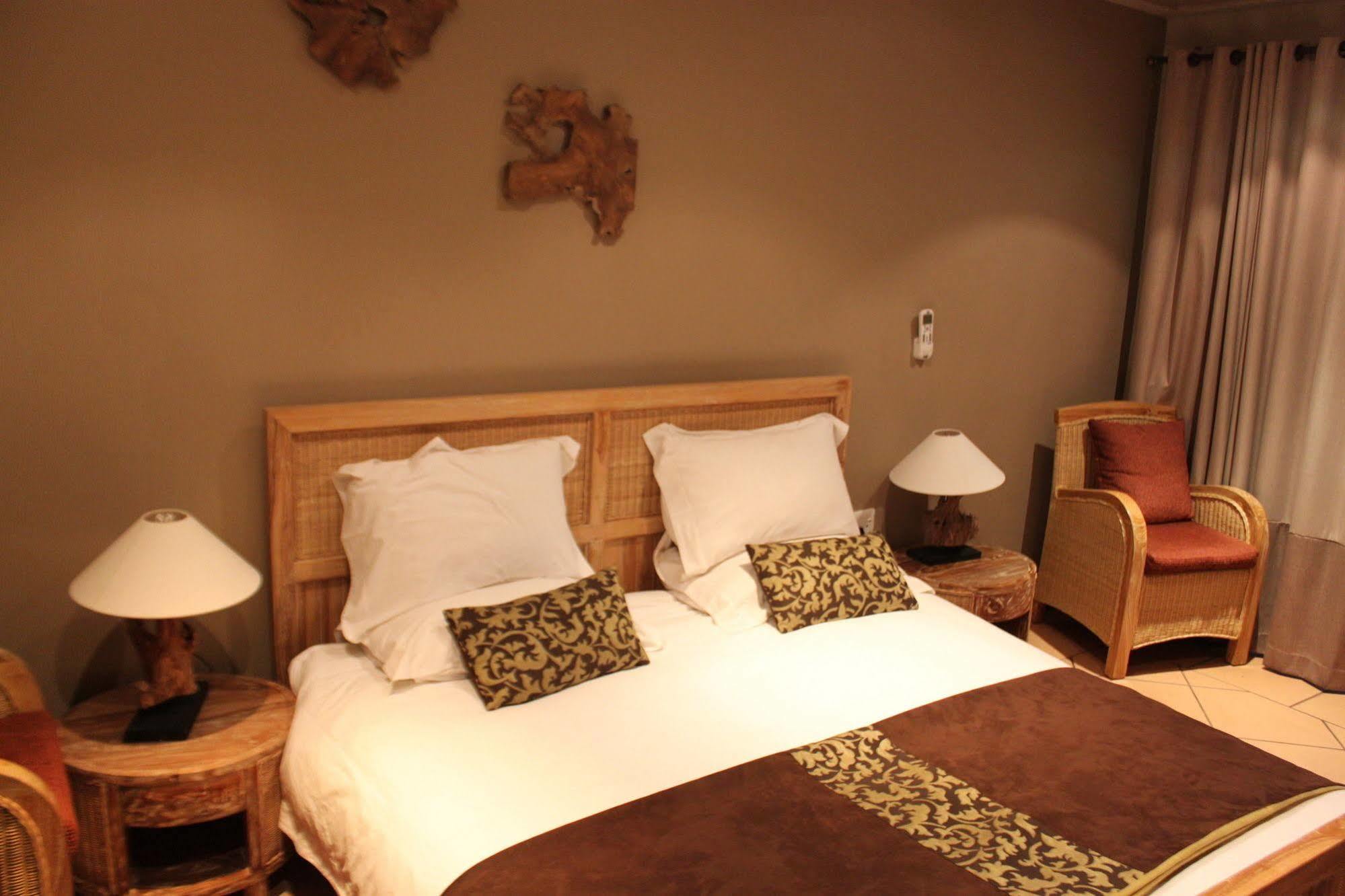 N'Taba River Lodge & Spa Port Saint John's Екстер'єр фото